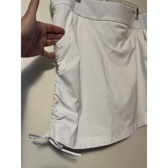 New Columbia Skort Skirt White UPF 50 Omni-Shade Women’s Size XXL Onmi-Shield - Picture 2 of 13